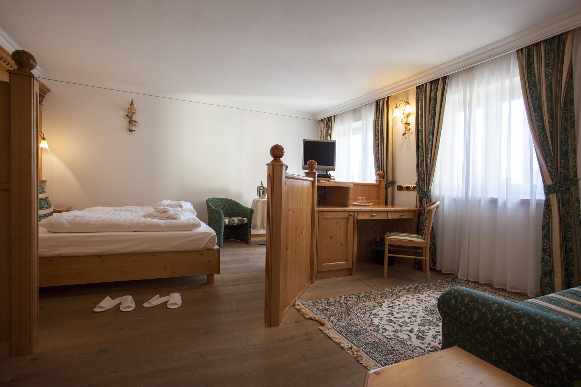 Hotel Chalet All'Imperatore Madonna エクステリア 写真