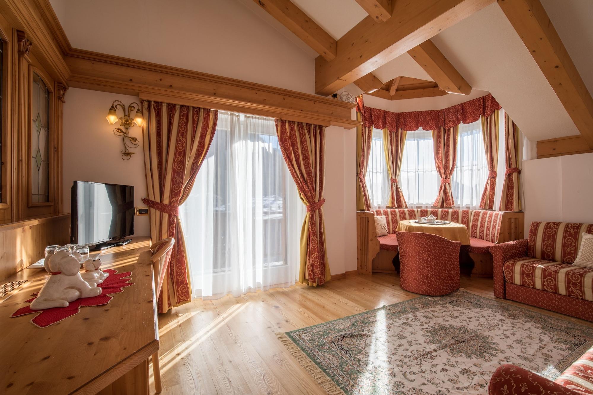 Hotel Chalet All'Imperatore Madonna エクステリア 写真