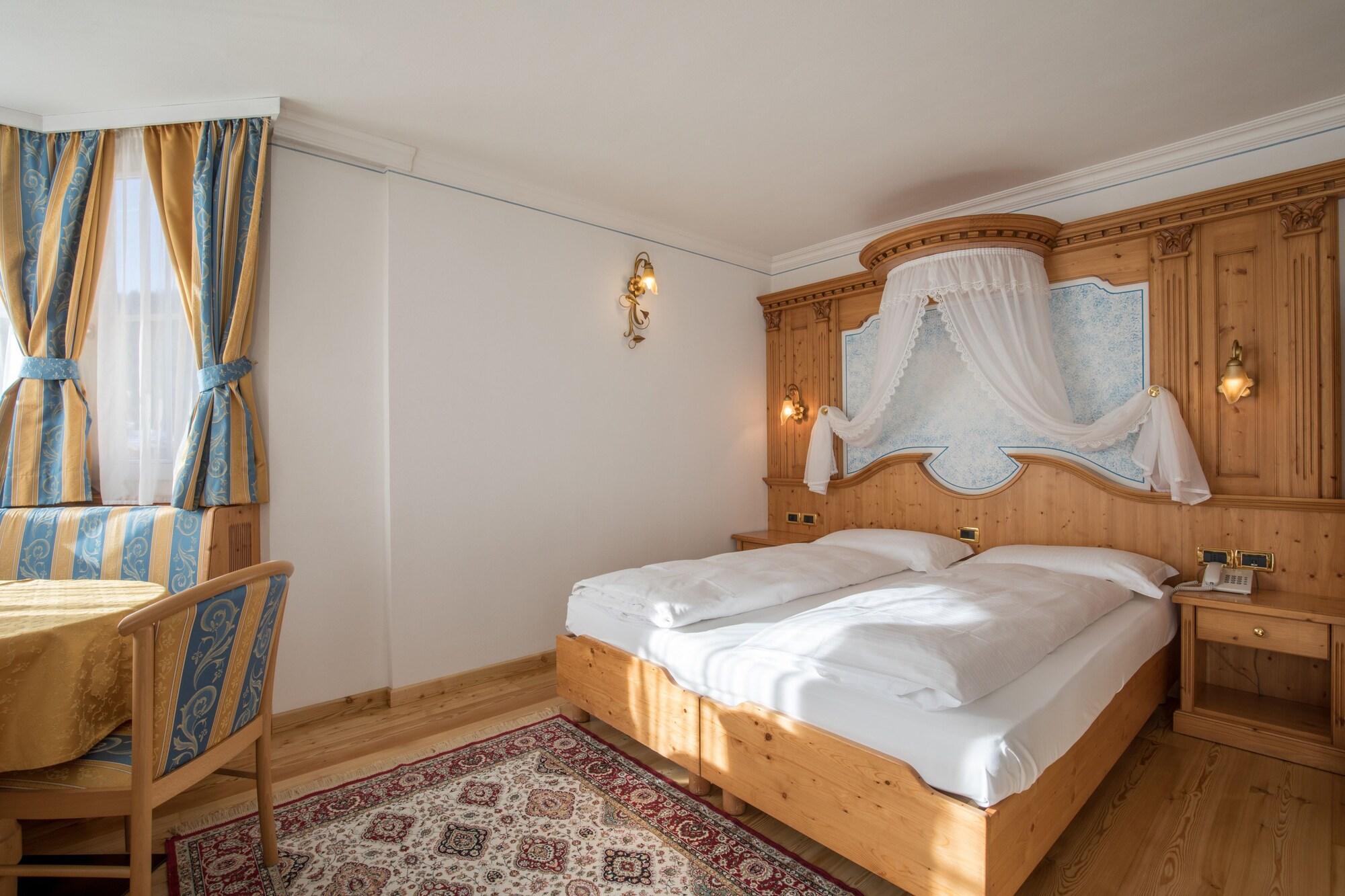 Hotel Chalet All'Imperatore Madonna エクステリア 写真
