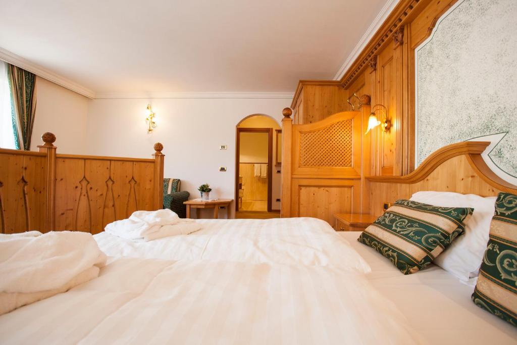 Hotel Chalet All'Imperatore Madonna エクステリア 写真