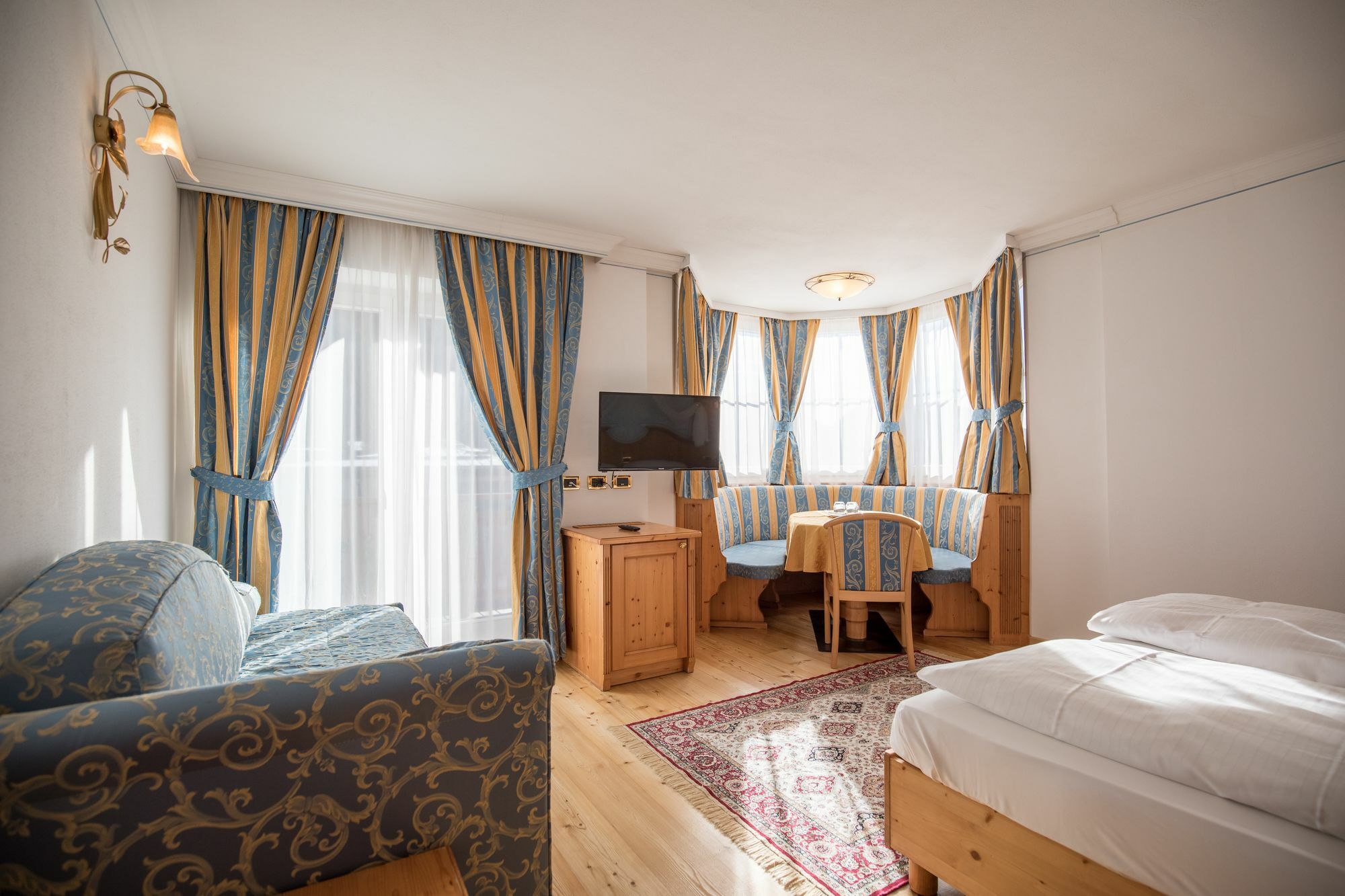 Hotel Chalet All'Imperatore Madonna エクステリア 写真